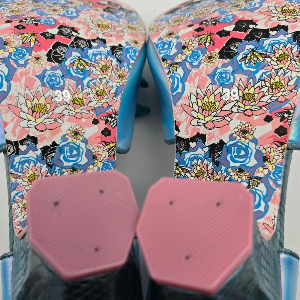 Irregular Choice NEW Summer Breeze Blue Iridescent Holographic W/Bows Sz 39 US 8